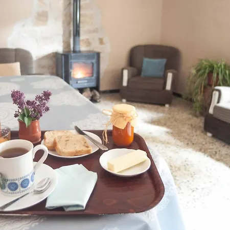 Marila Homestay Puigmoreno